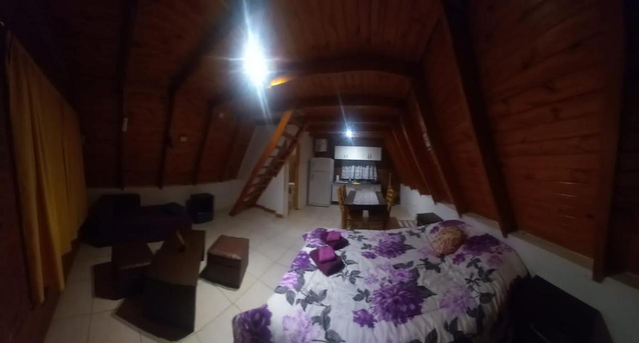 Parador La Guarida Trelew Eksteriør billede